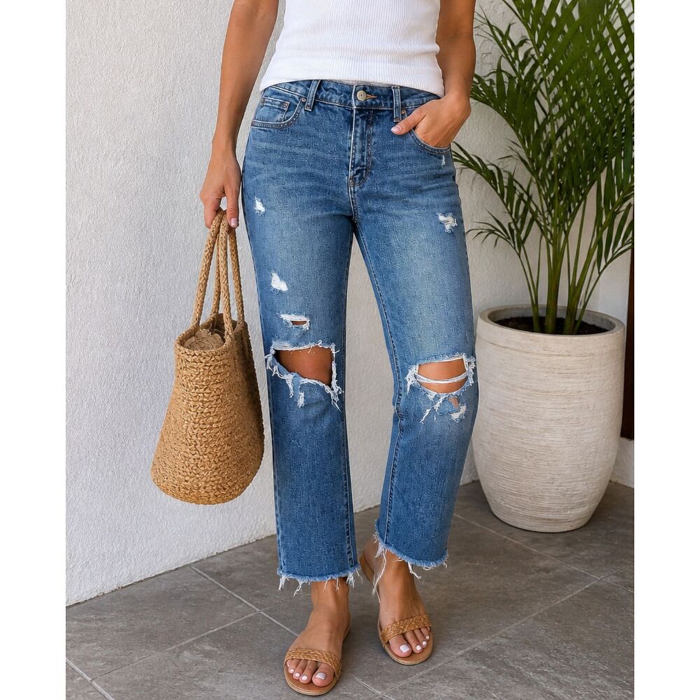 Old Navy Boyfriend Jeans Womens 8 Mid Rise Distressed Raw Hem Denim Blue